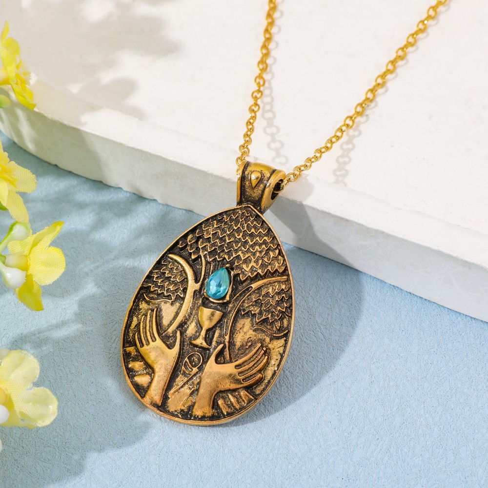 Vintage Game Pendant Necklace  - Board Game Movie ulasan dan harga